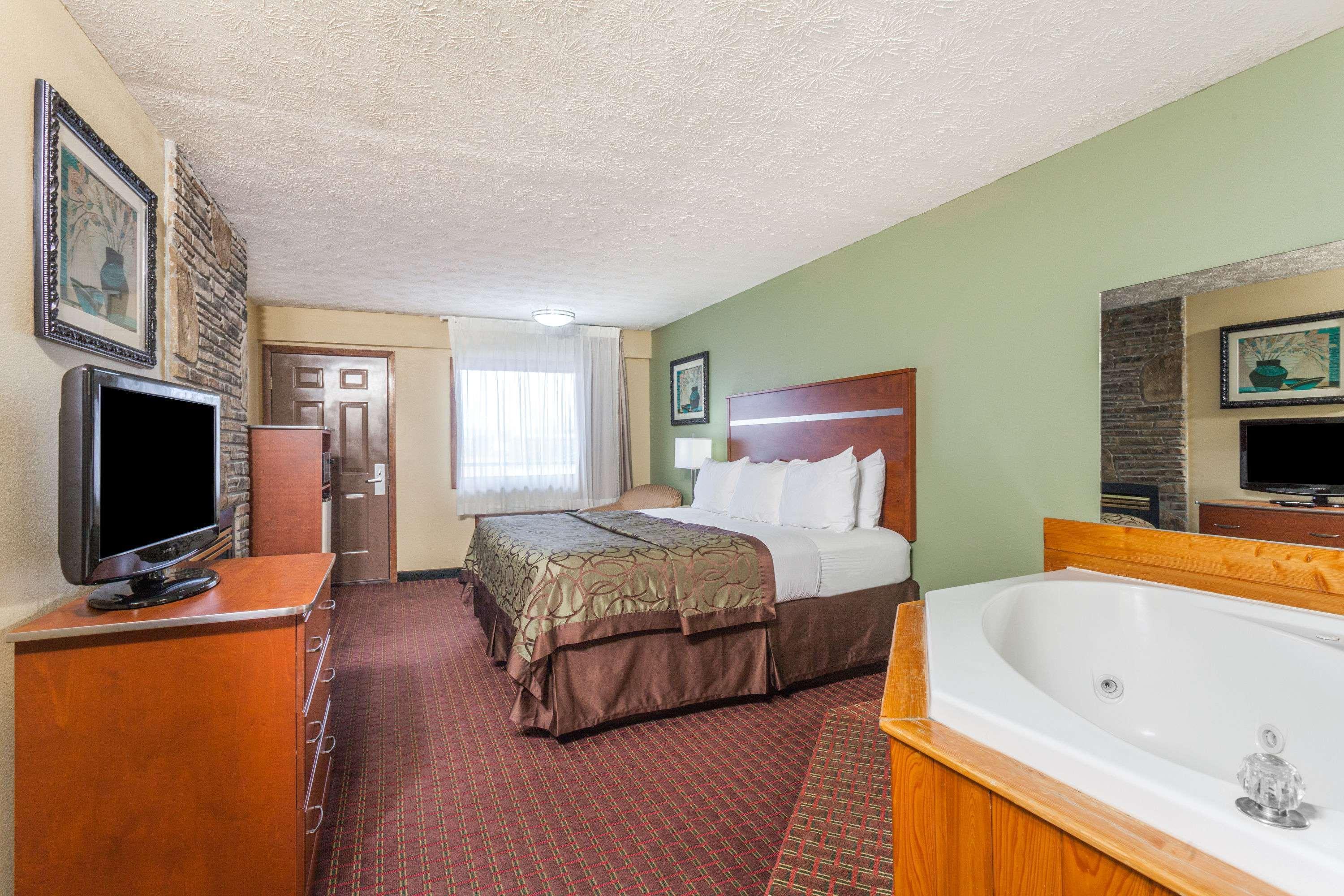 Baymont By Wyndham Pigeon Forge Near Island Drive Hotel Kültér fotó